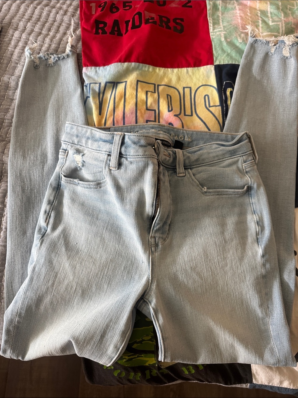 American Eagle Outfitters Light Blue High-Rise Skinny Jeggings